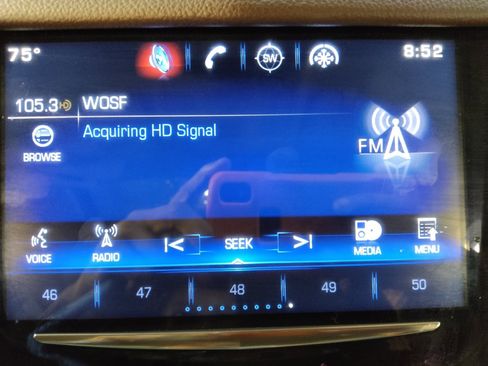 Used 2015 Cadillac SRX Luxury w/ Driver Awareness Package FWD image 25