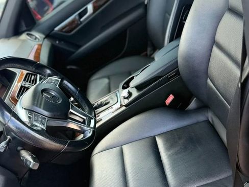 Used 2012 Mercedes-Benz C 250 Sedan image 14