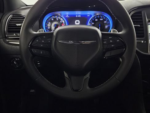 Used 2023 Chrysler 300 S RWD image 8