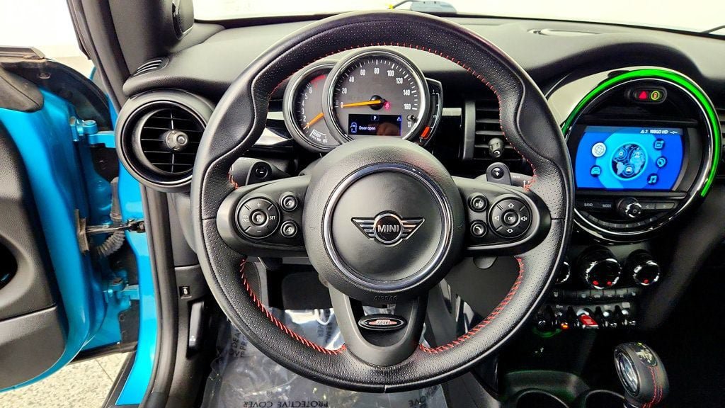 Used 2019 MINI Cooper S w/ Premium Package FWD image 14