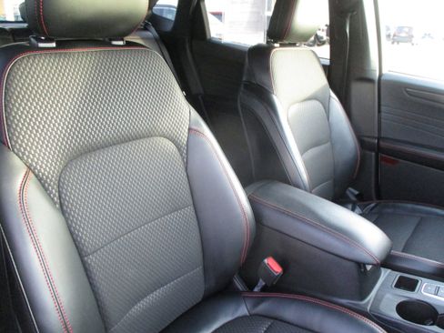 Used 2023 Ford Escape ST-Line w/ Tech Pack #1 image 44