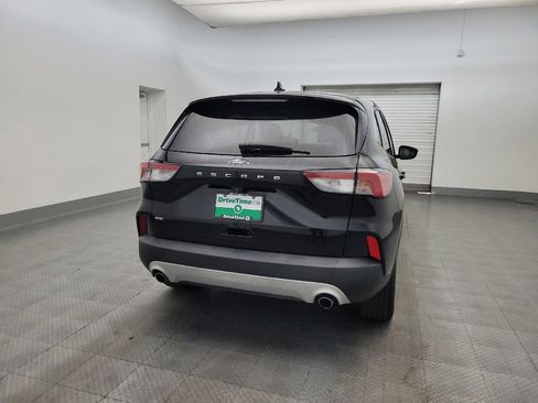 Used 2020 Ford Escape SE FWD image 7