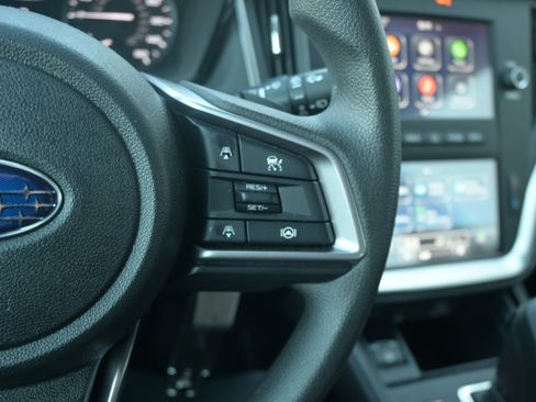 Certified 2025 Subaru Outback image 19