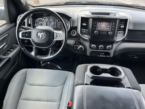 Used 2022 RAM 1500 Big Horn AWD/4WD image 16
