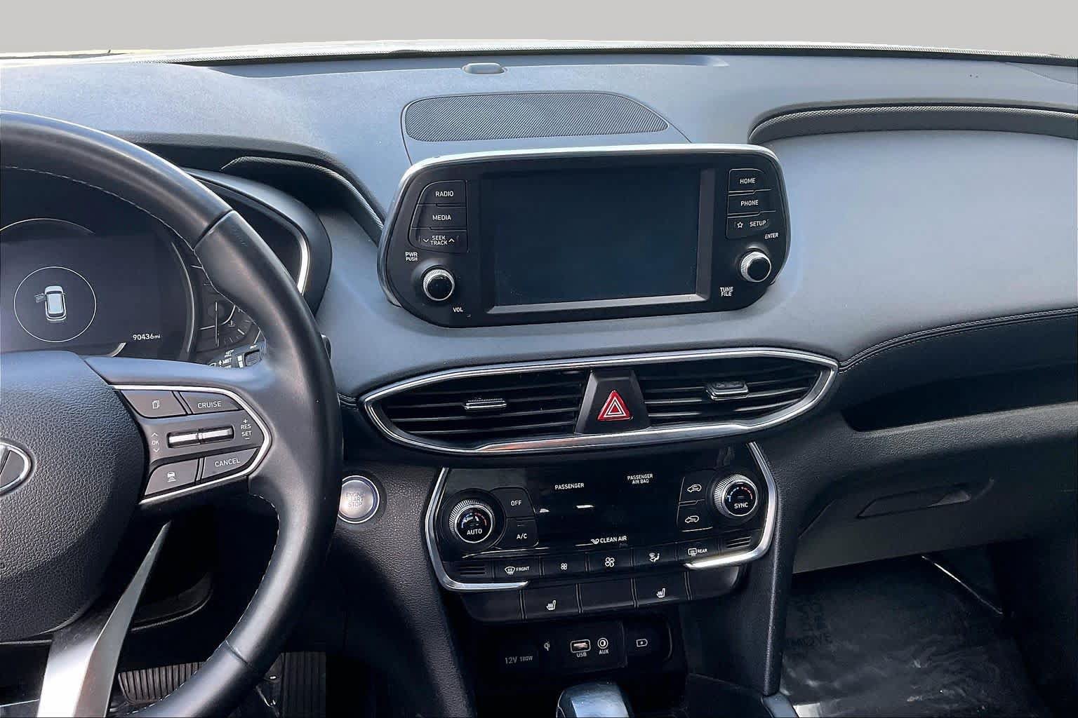 Used 2020 Hyundai Santa Fe SEL w/ Convenience Package FWD image 12