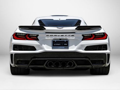 Used 2024 Chevrolet Corvette Z06 RWD image 7