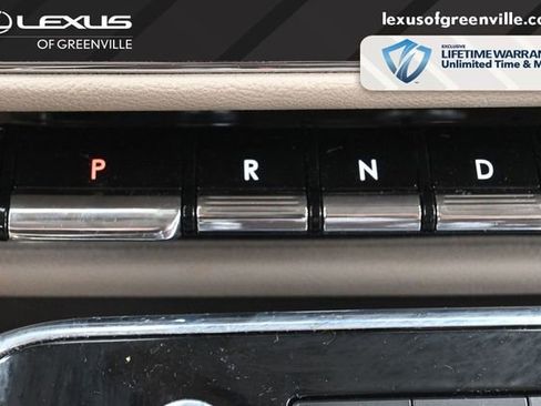 Used 2022 Lincoln Navigator Reserve AWD/4WD image 16