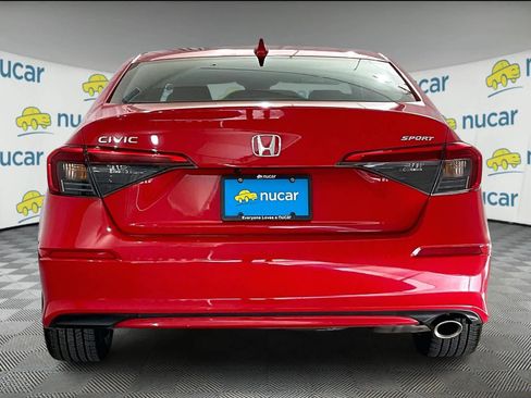 Used 2022 Honda Civic Sport image 5