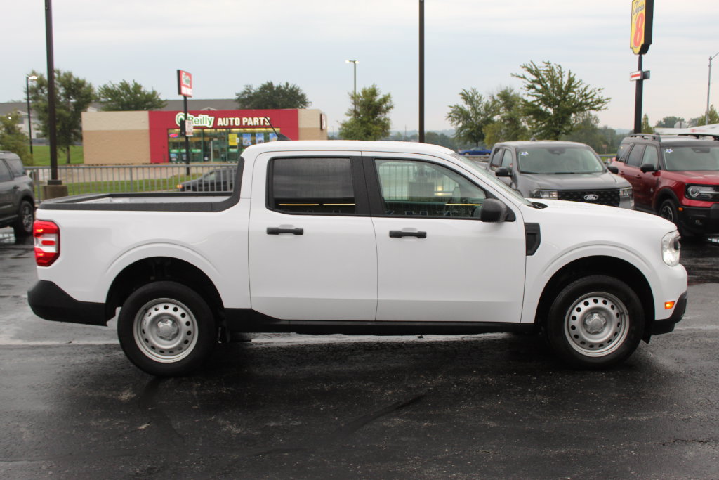 Used 2022 Ford Maverick XL FWD image 6