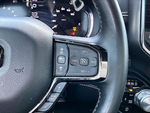 Used 2024 RAM 1500 Limited AWD/4WD image 23