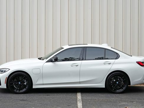 Used 2021 BMW 330e w/ M Sport Package RWD image 52