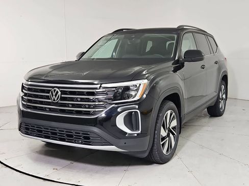 New 2026 Volkswagen Atlas SE AWD/4WD image 1
