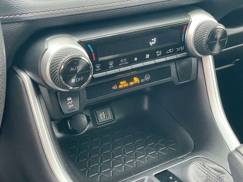 Used 2024 Toyota RAV4 LE image 19