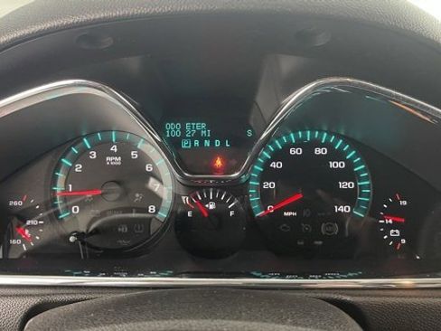 Used 2016 Chevrolet Traverse LT w/ Style and Technology Package image 39