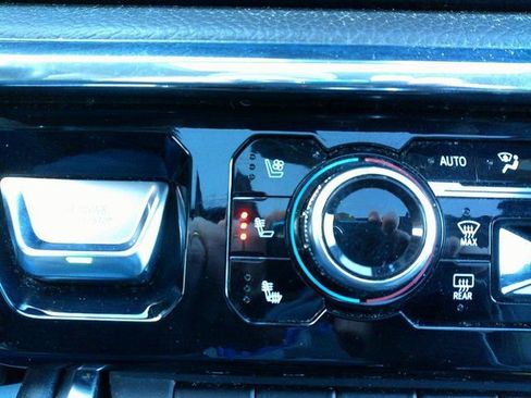 Used 2024 GMC Sierra 1500 Denali w/ Denali Reserve Package image 18