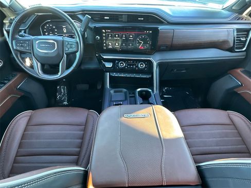 Used 2024 GMC Sierra 3500 Denali Ultimate image 21