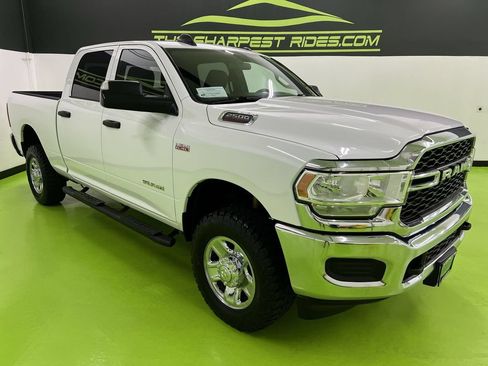 Used 2022 RAM 2500 Tradesman AWD/4WD image 2