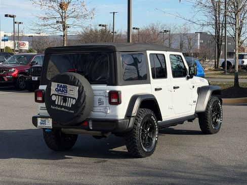 Used 2023 Jeep Wrangler Unlimited w/ Cold Weather Group image 7