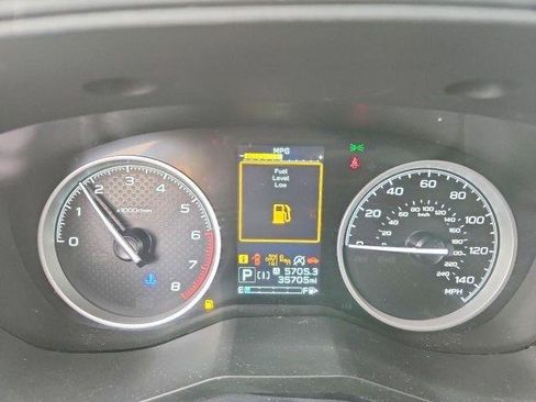 Used 2024 Subaru Forester Premium image 9