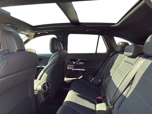 Certified 2025 Mercedes-Benz GLC 300 4MATIC image 10
