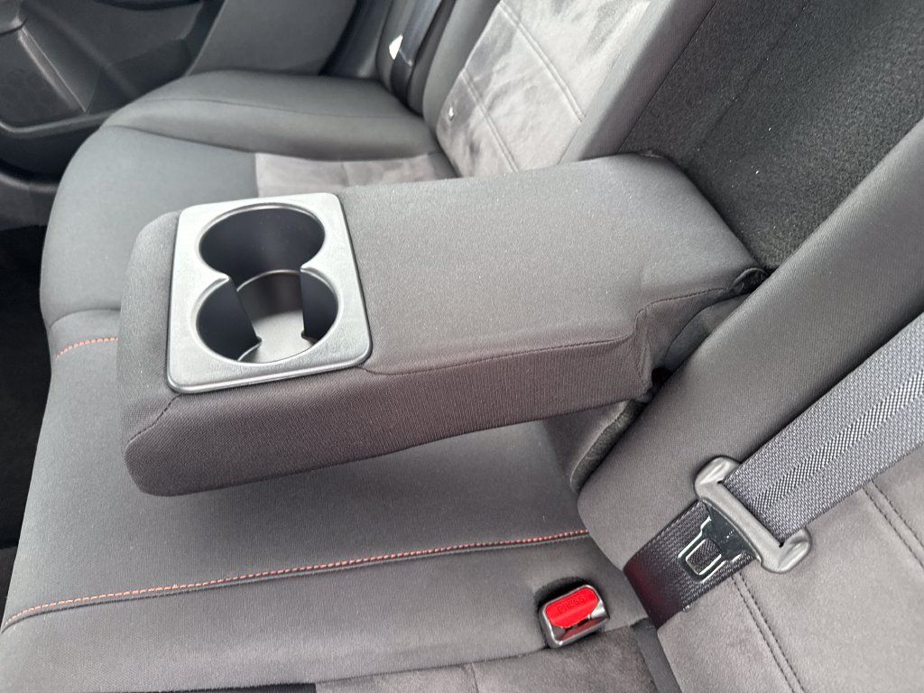 Used 2024 Nissan Sentra SR FWD image 36