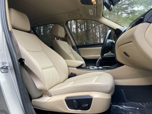 Used 2017 BMW X3 xDrive28i image 20