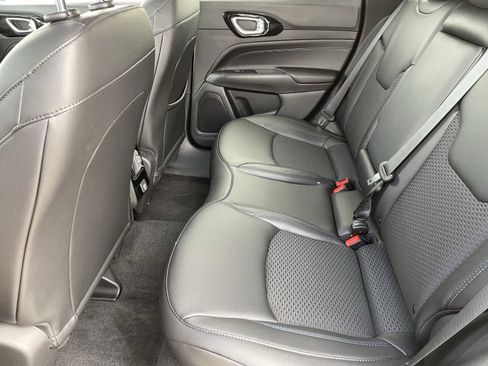 New 2026 Jeep Compass Latitude image 14