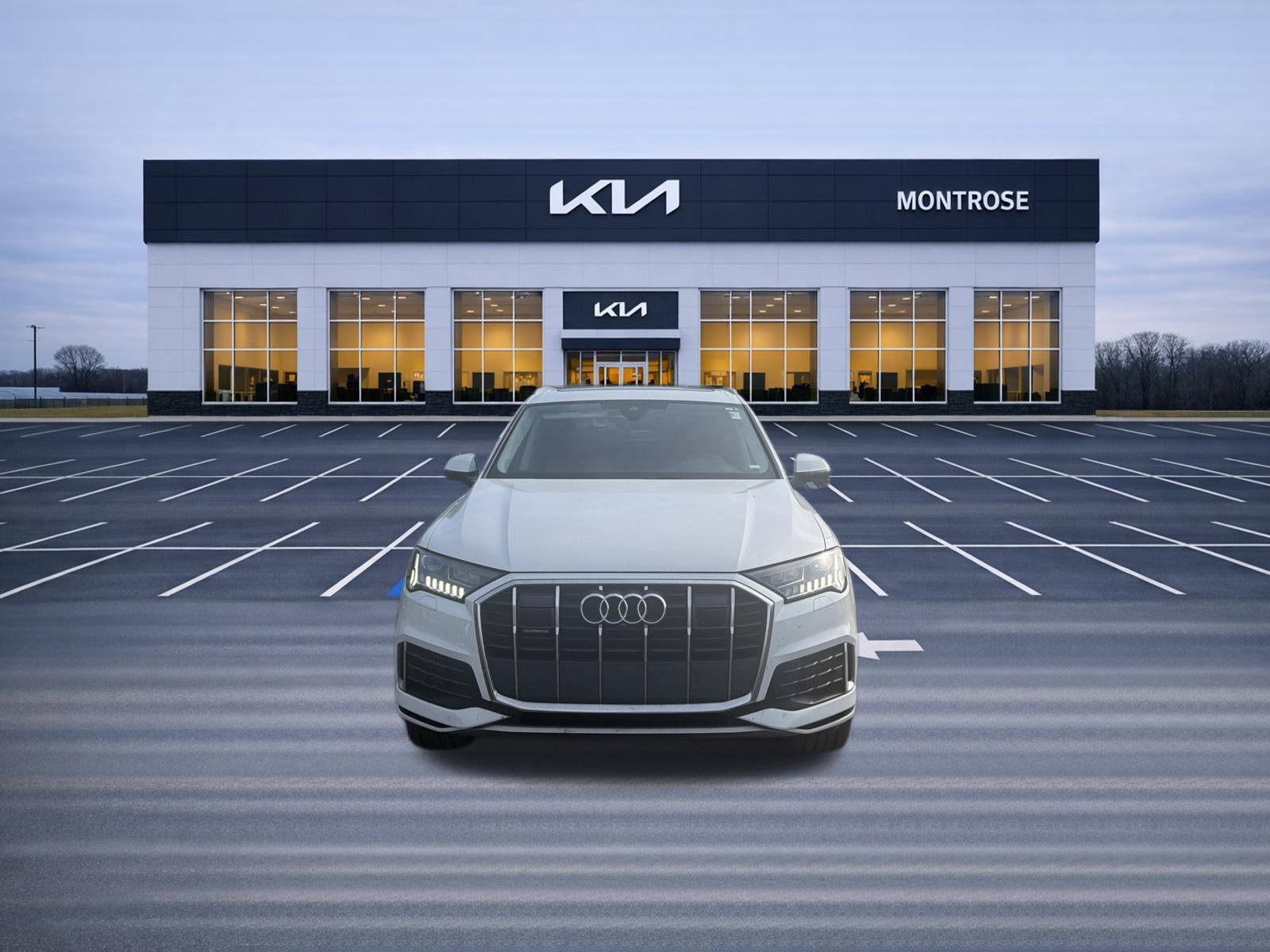 Used 2024 Audi Q7 3.0T Premium Plus AWD/4WD image 2