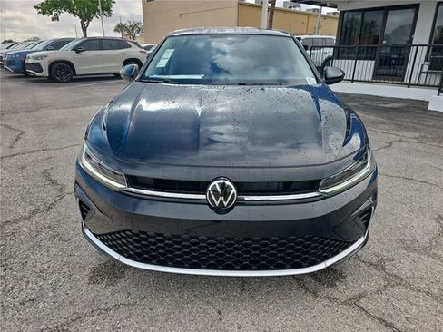 New 2026 Volkswagen Jetta SE image 2