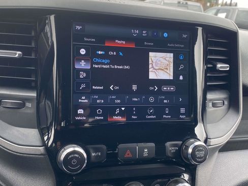 Used 2024 RAM 3500 Tradesman w/ Chrome Appearance Group image 25