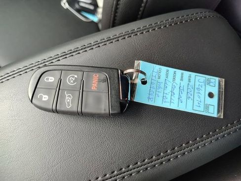 New 2026 Jeep Compass Limited w/ Sun, Sound & Navigation Group image 27