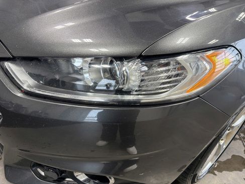 Used 2016 Ford Fusion SE w/ Equipment Group 201A image 10