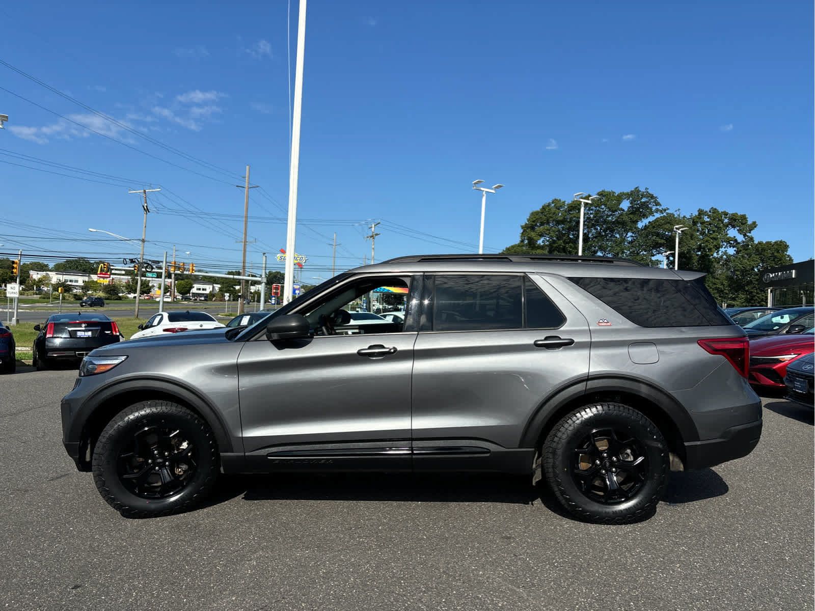 Used 2023 Ford Explorer Timberline AWD/4WD image 5