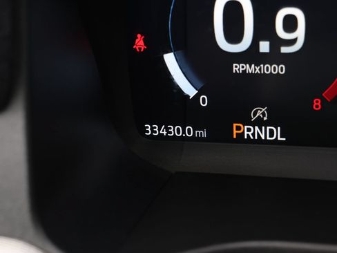 Used 2025 Ford Explorer Active RWD image 5