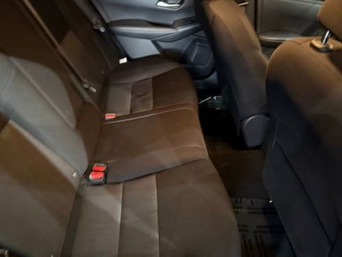 Certified 2021 Nissan Sentra SV image 33