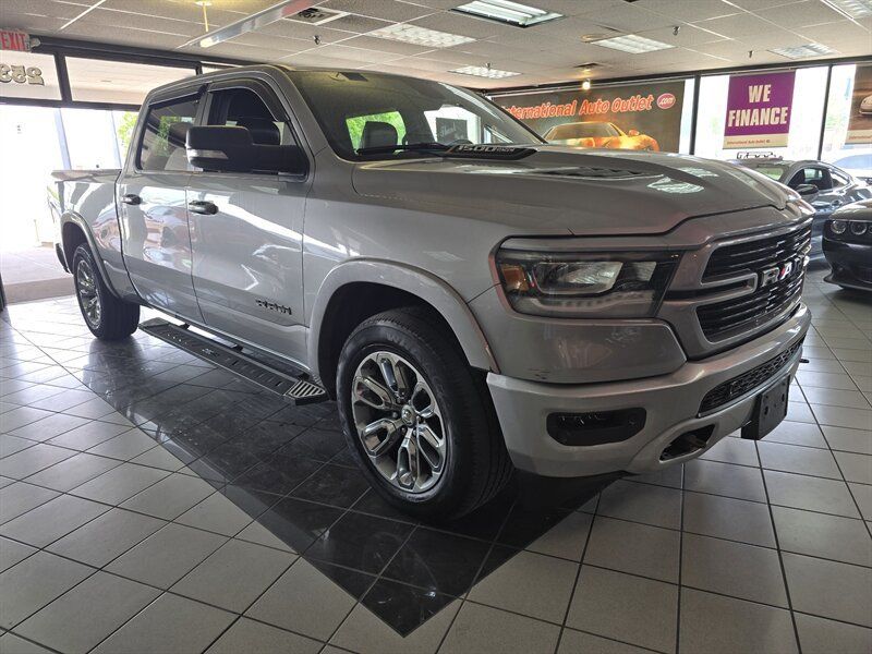 Used 2020 RAM 1500 Laramie w/ Sport Appearance Package AWD/4WD image 3
