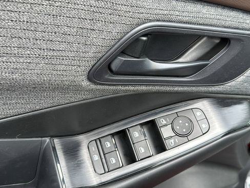 Certified 2023 Nissan Rogue S AWD/4WD image 7