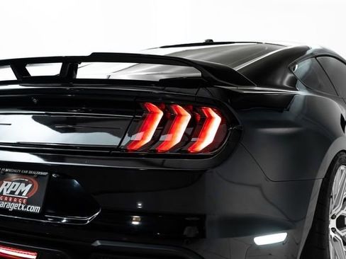 Used 2019 Ford Mustang GT Premium w/ GT Performance Package image 12