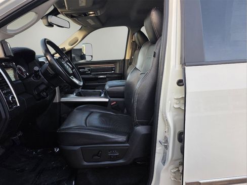 Used 2017 RAM 3500 Laramie image 2