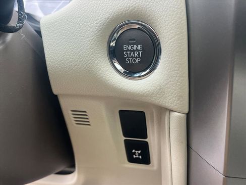 Used 2018 Lexus GX 460 image 10