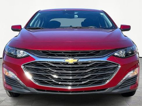 Used 2024 Chevrolet Malibu LT image 2