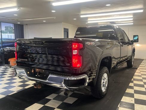 Used 2020 Chevrolet Silverado 2500 LT AWD/4WD image 15