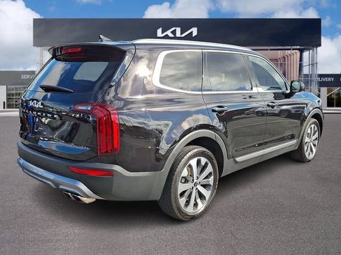 Used 2022 Kia Telluride S AWD/4WD image 6