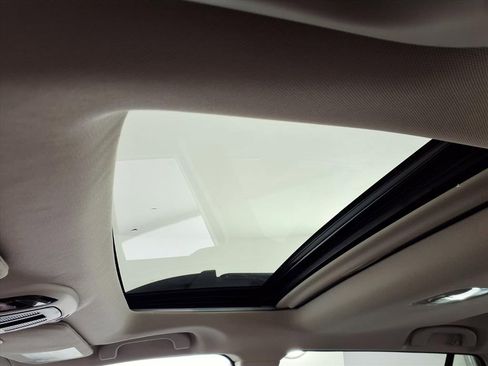 Used 2021 Subaru Outback Limited image 15