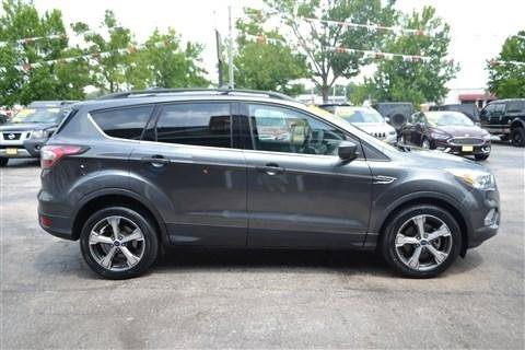 Used 2017 Ford Escape SE w/ SE Leather Comfort Package FWD image 5