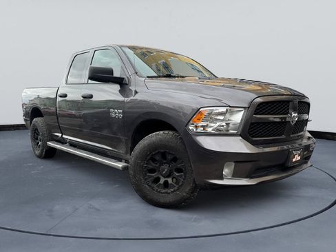 Used 2017 RAM 1500 Express w/ Express Value Package image 4