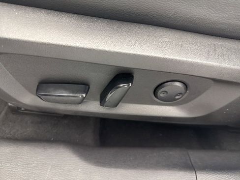 Used 2023 Mitsubishi Outlander SEL FWD image 20