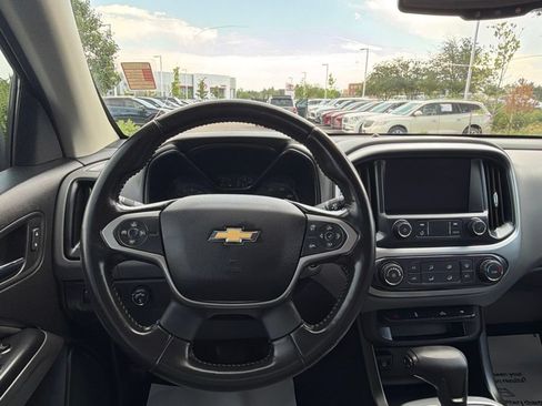 Used 2019 Chevrolet Colorado LT AWD/4WD image 21