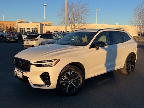 New 2026 Volvo XC60 B5 Core AWD/4WD image 7