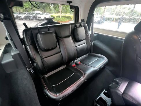 Used 2019 Jeep Wrangler Rubicon AWD/4WD image 18